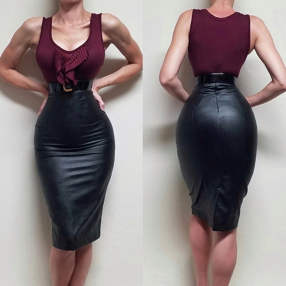 Comme USA Black Textured Vegan Leather High Waisted Bodycon Pencil Skirt M